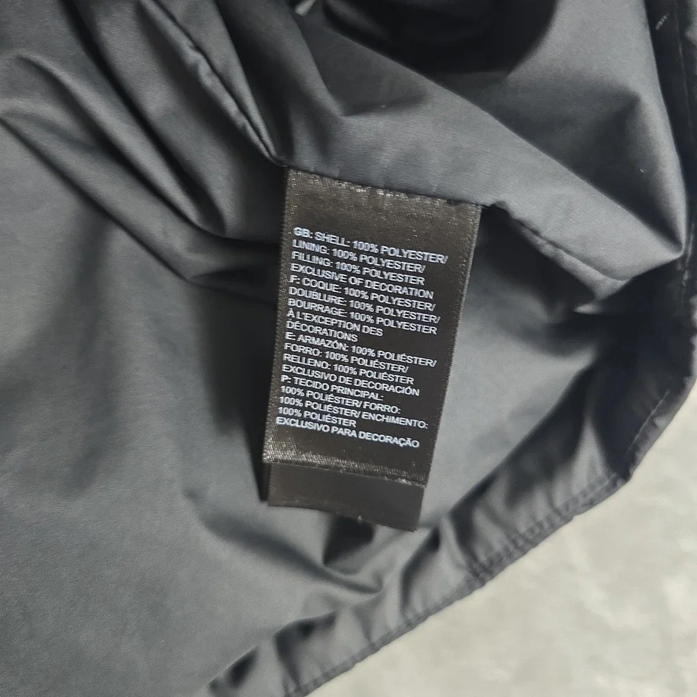 The North Face Mens Everyday Insulated Puffer Jacket XL Black Logo